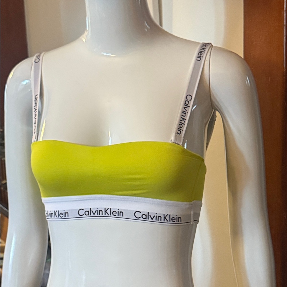 Calvin Klein Women's Yellow Bralette size XM